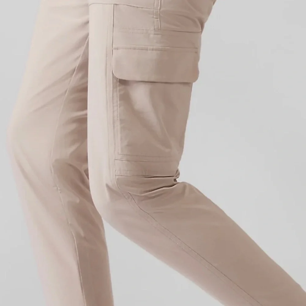 NWOT Athleta Chelsea Lined Cargo Pant - 25T - Picture 3 of 10